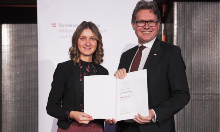 Nadja Wallner erhält Würdigungspreis für Masterarbeit