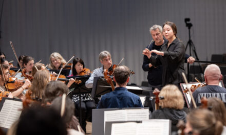 Jimin Han und Alja Klemenc bei Meisterklasse mit Bruckner Orchester