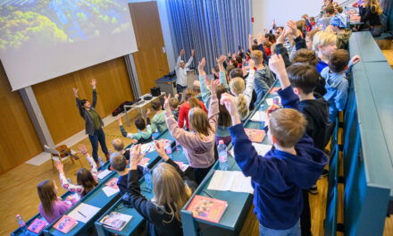 Die GMPU bei der Uni für Kinder an der AAU