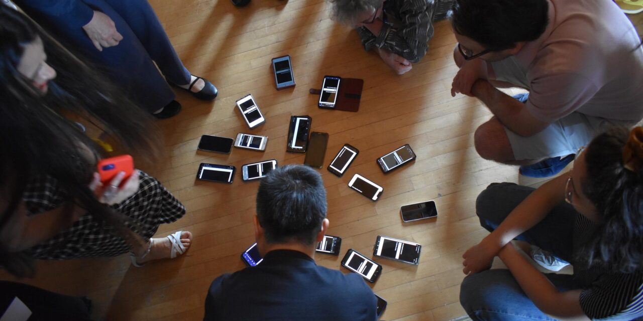 Tagungsband „Forum Artistic Research: listen for beginnings“ veröffentlicht