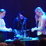 Random&Intentional: Semesterabschluss-Festival in der Villa for Forest