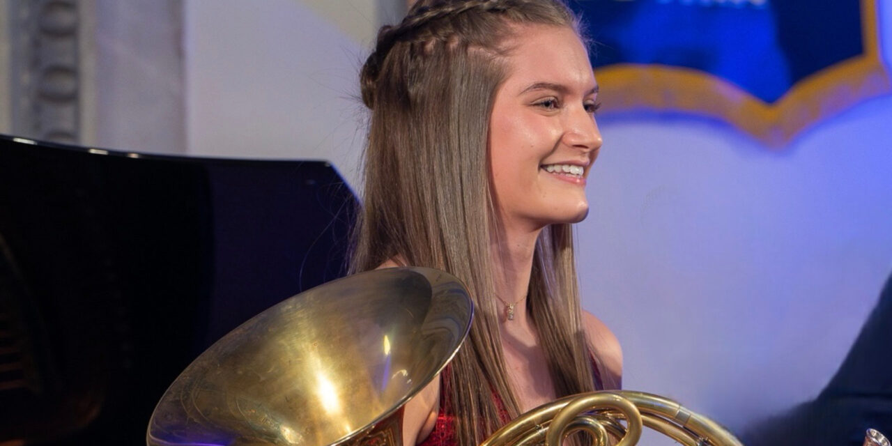 Johanna Schmölzer gewinnt Probespiel des Wiener Jeunesse Orchesters