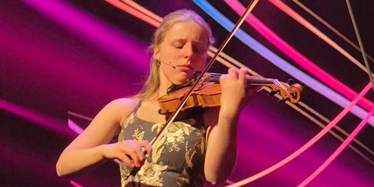 „Silver Medal“ und großes Jury-Lob für Lois Pfeifer beim „7th Vienna International Music Competition“