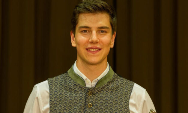 Tobias Gomig gewinnt Probespiel für die Angelika Prokopp Sommerakademie der Wiener Philharmoniker.